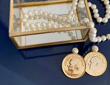 Load image into Gallery viewer, Coins earrings( gold and pearls)